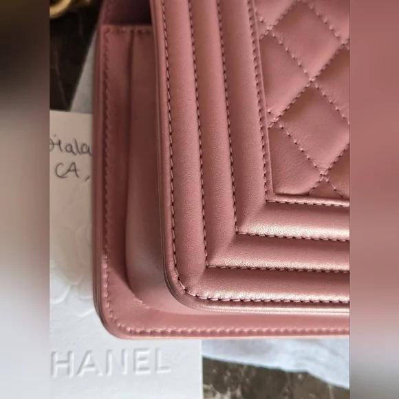 CHANEL Small Boy Bag. - Picture 11 of 15